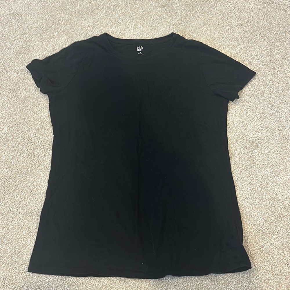 Plain black t shirt from GAP